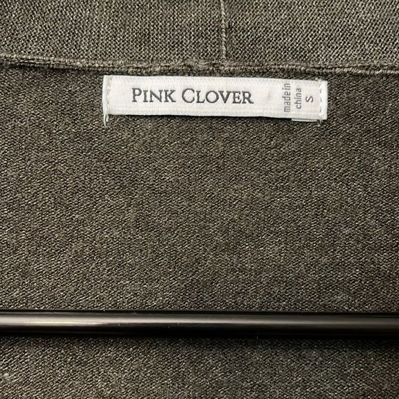 Pink Clover Cardigan NWT - Picture 2 of 7